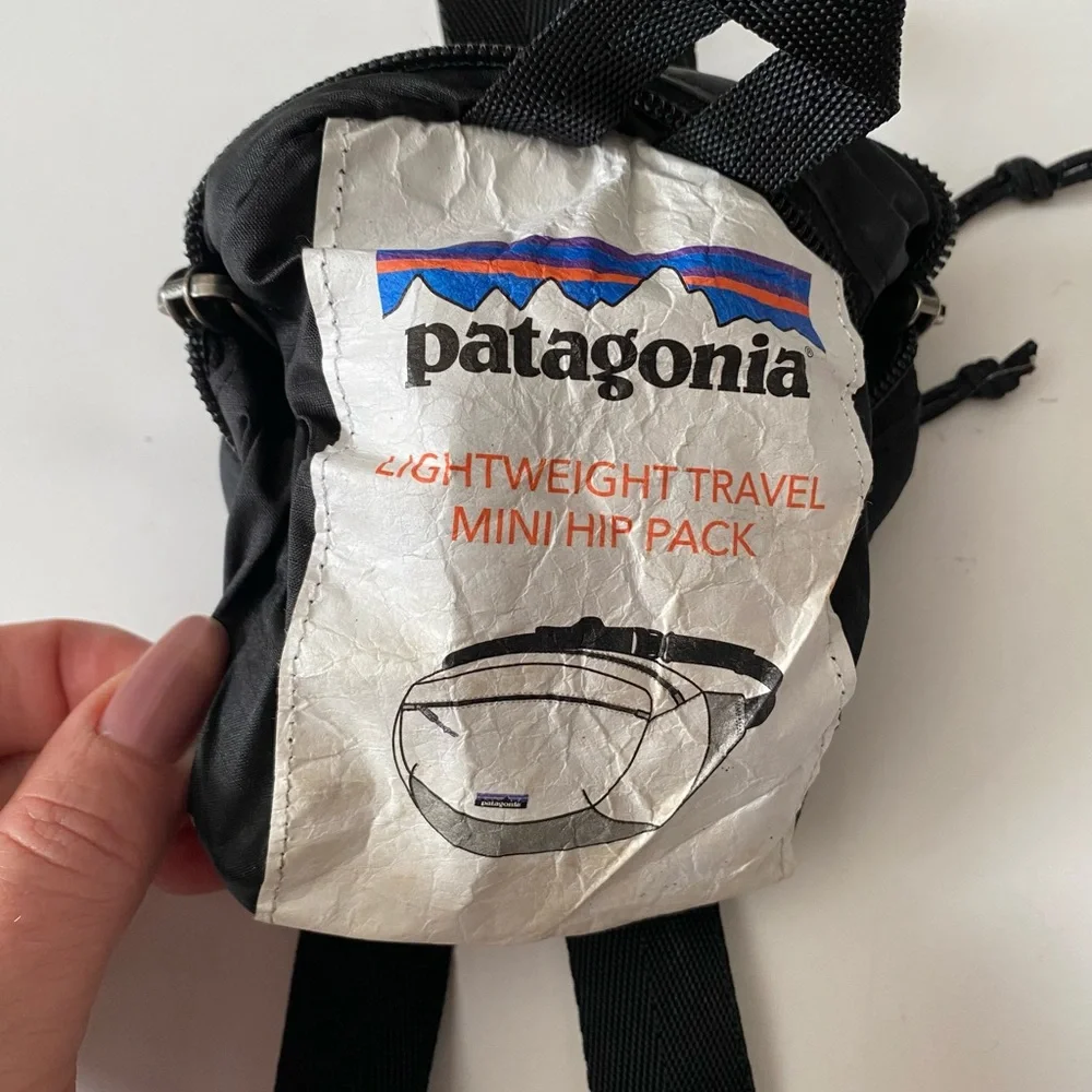 PATAGONIA Black Ultralight Black Hole Mini Hip Pack 1L unisex - Picture 12 of 16